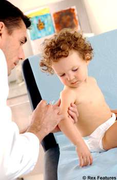 الآثار الجانبية للتطعيمات و اللقاحات