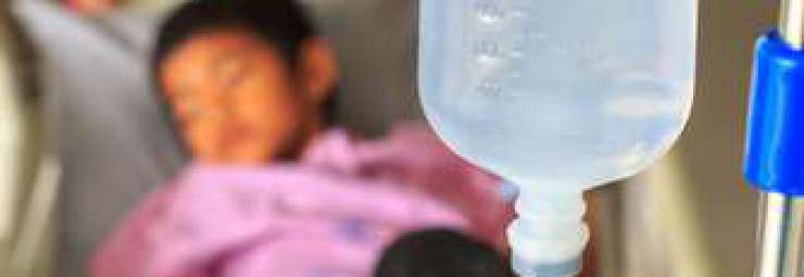 معالجة الجفاف أو التجفاف عند طريق الوريد عند الرضع و الأطفال
